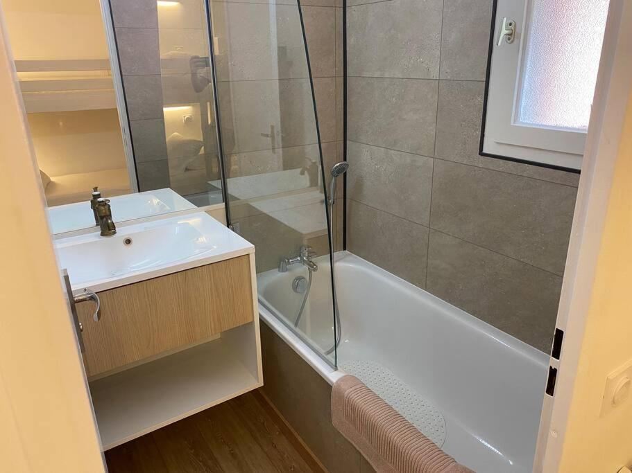 Appartement Residence Vacances Amandier Arles Eksteriør billede